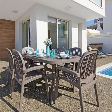 Villa Thea Athena Protaras Exteriér fotografie