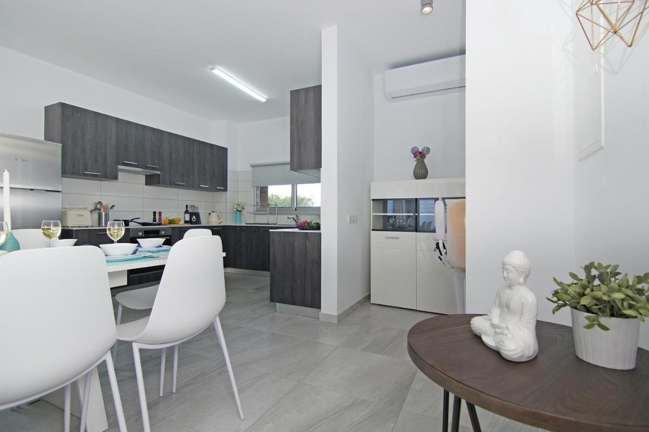 Villa Thea Athena Protaras Exteriér fotografie