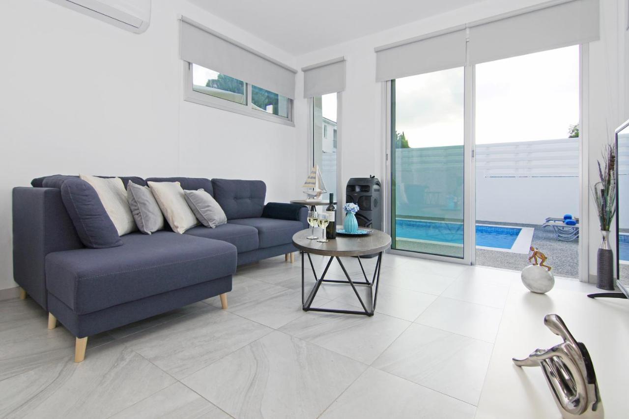 Villa Thea Athena Protaras Exteriér fotografie